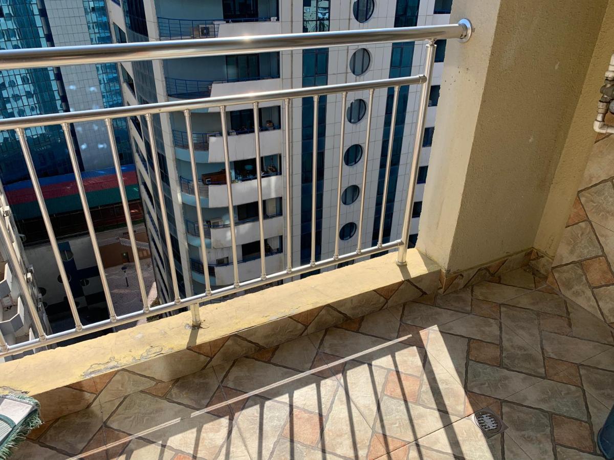 Park Azure Apartment Deluxe 2 Bedroom Баку Екстер'єр фото