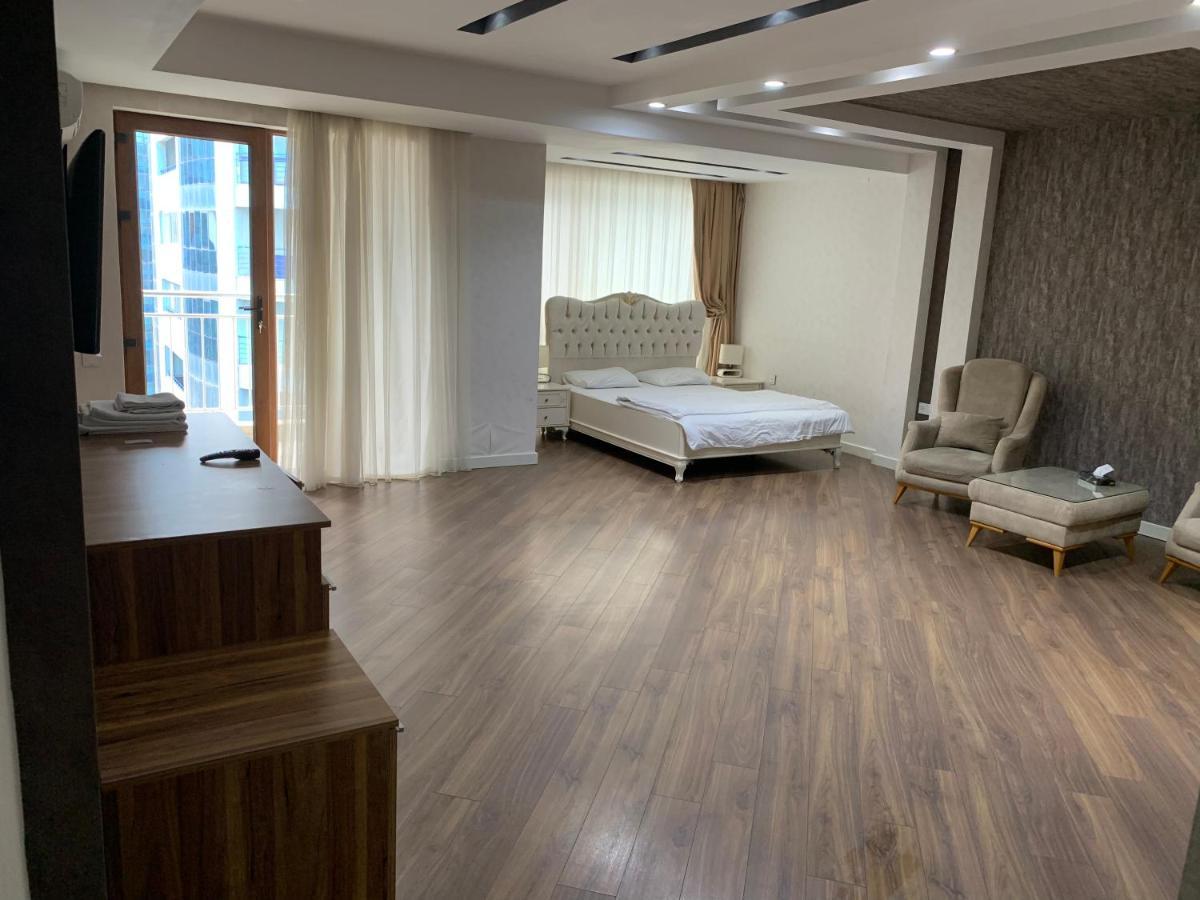 Park Azure Apartment Deluxe 2 Bedroom Баку Екстер'єр фото