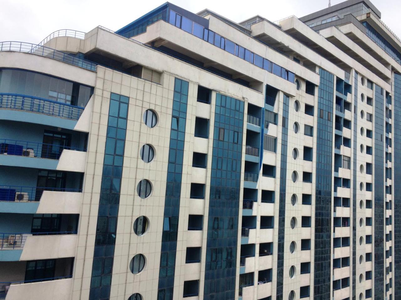 Park Azure Apartment Deluxe 2 Bedroom Баку Екстер'єр фото